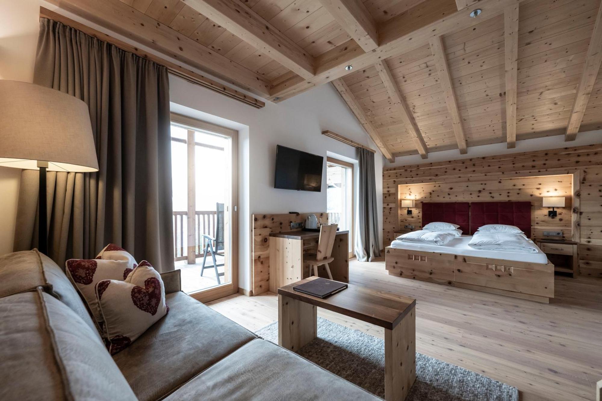 Dolmites Nature Hotel Vigilerhof Siusi Ngoại thất bức ảnh