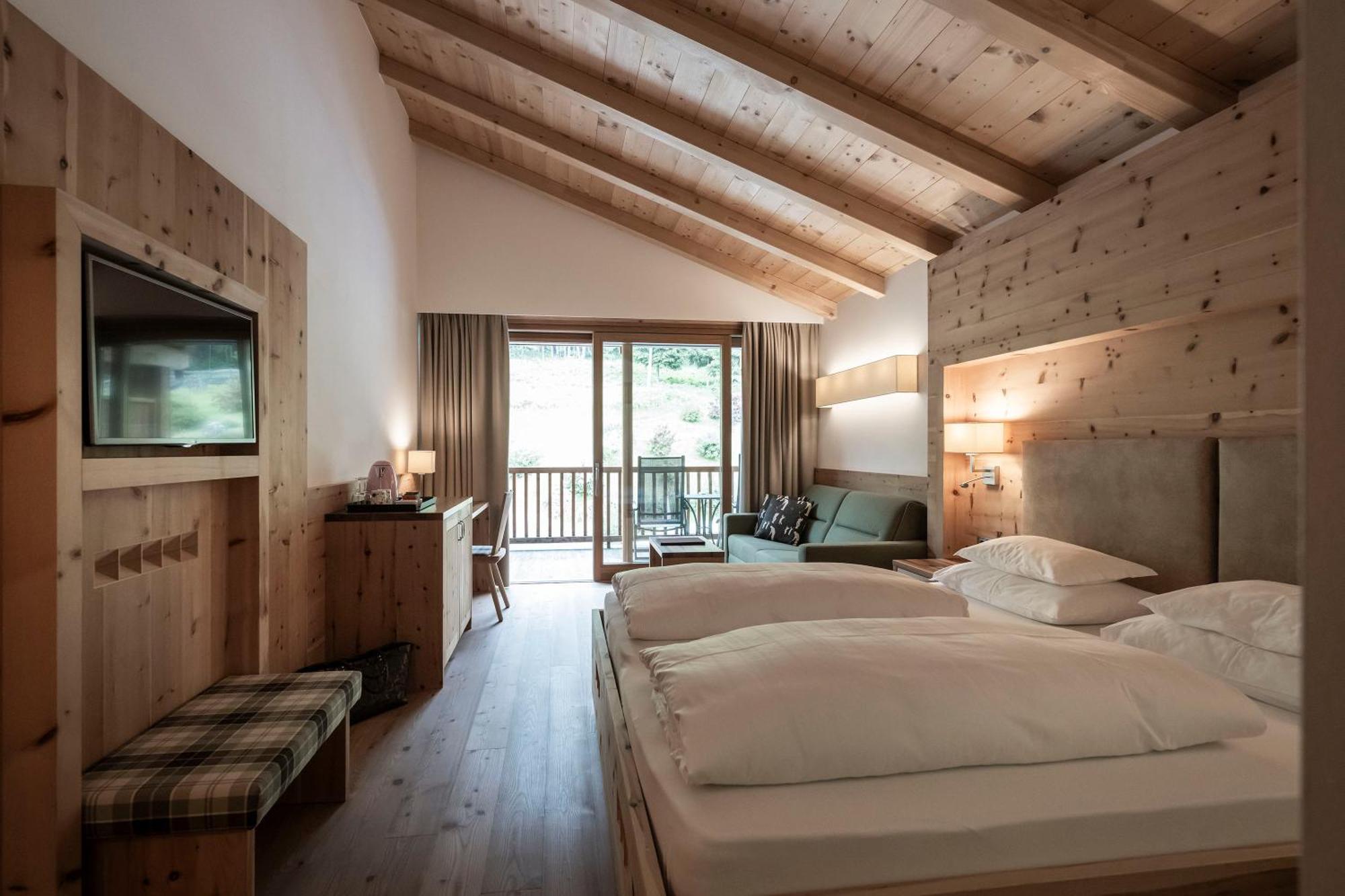 Dolmites Nature Hotel Vigilerhof Siusi Ngoại thất bức ảnh