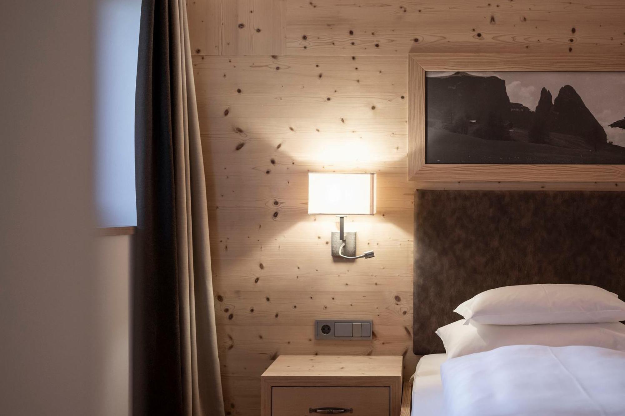 Dolmites Nature Hotel Vigilerhof Siusi Ngoại thất bức ảnh